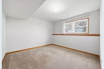 424 N Aspen Drive, Cortland, IL 60112 - Photo 25