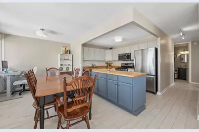 444 W Fullerton Parkway #1203, Chicago, IL 60614 - Photo 5