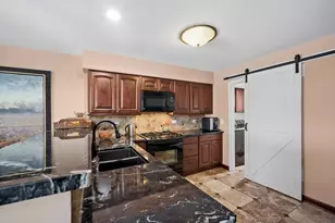 221 Ainsley Dr, West Chicago, IL 60185 - Photo 9