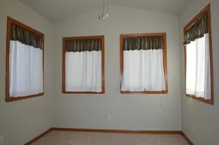 6520 Oak Crest Ln, Loves Park, IL 61111 - Photo 9