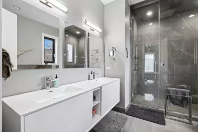 1355 W Winnemac Avenue #3, Chicago, IL 60640 - Photo 7