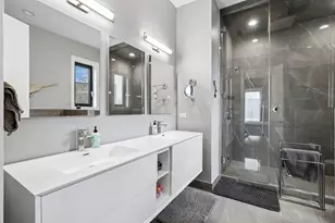 1355 W Winnemac Ave, Chicago, IL 60640 - Photo 7