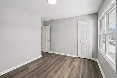 3403 Fountainbleau Drive, Hazel Crest, IL 60429 - Photo 15