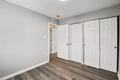 3403 Fountainbleau Drive, Hazel Crest, IL 60429 - Photo 17