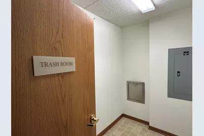 5105 W Madison Street #1-206, Skokie, IL 60077 - Photo 11