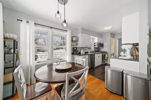 228 W Taylor St, Dekalb, IL 60115 - Photo 7