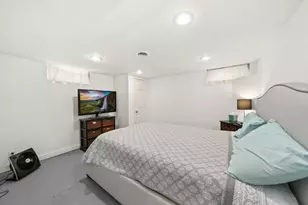 228 W Taylor St, Dekalb, IL 60115 - Photo 19