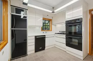 6148 N Lowell Ave, Chicago, IL 60646 - Photo 5