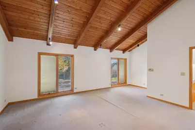 6148 N Lowell Avenue, Chicago, IL 60646 - Photo 9