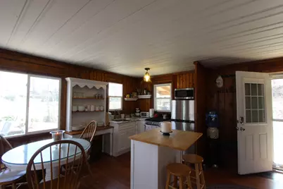 7920 Island Lane, Wonder Lake, IL 60097 - Photo 11