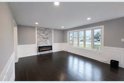 16755 Oleander Avenue, Tinley Park, IL 60477 - Photo 3