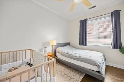 1658 W Diversey Parkway #2, Chicago, IL 60614 - Photo 11