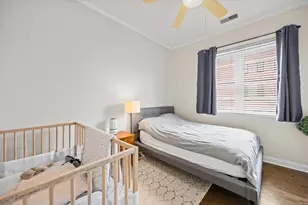 1658 W Diversey Pkwy, Chicago, IL 60614 - Photo 11