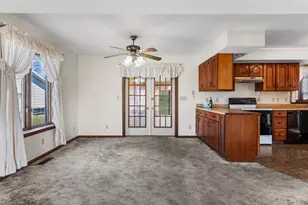 204 W Meade St, White Heath, IL 61884 - Photo 13