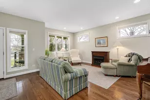 1607 E Indiana St, Wheaton, IL 60187 - Photo 7