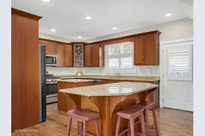 1607 E Indiana Street, Wheaton, IL 60187 - Photo 11