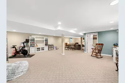 1607 E Indiana Street, Wheaton, IL 60187 - Photo 25