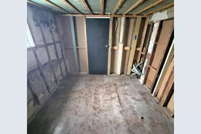 422 Garfield Avenue, Calumet City, IL 60409 - Photo 13