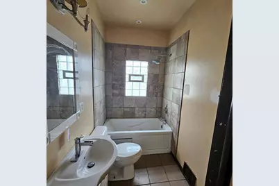 422 Garfield Avenue, Calumet City, IL 60409 - Photo 9