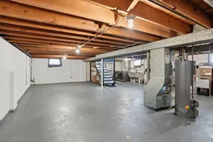 537 E 161st Pl, South Holland, IL 60473 - Photo 13