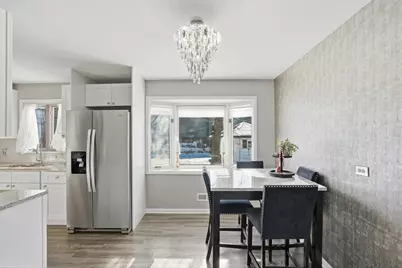 537 E 161st Place, South Holland, IL 60473 - Photo 5