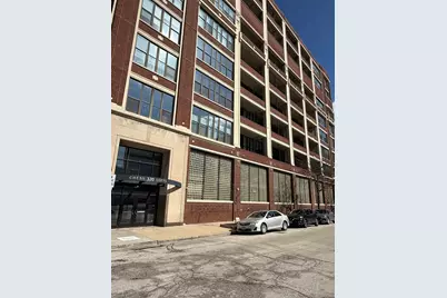 320 E 21st Street #411, Chicago, IL 60616 - Photo 1
