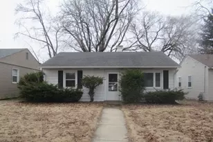 347 Park Dr, Joliet, IL 60436 - Photo 1