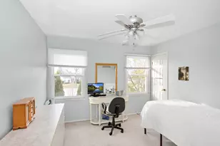 2013 Briar Hill Dr W, Schaumburg, IL 60194 - Photo 27