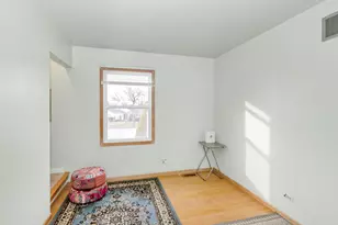 2013 Briar Hill Dr W, Schaumburg, IL 60194 - Photo 29