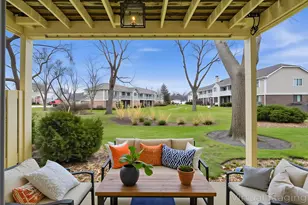 132 Wolcott Ct, Schaumburg, IL 60193 - Photo 9