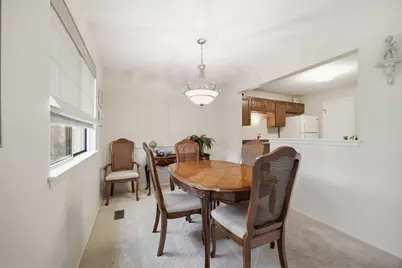 132 Wolcott Court #M1, Schaumburg, IL 60193 - Photo 3