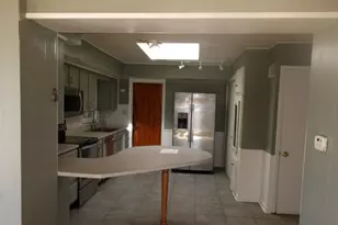 13 Southern Dr, Decatur, IL 62521 - Photo 7