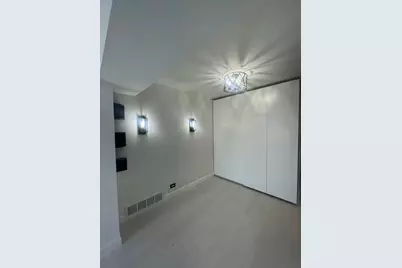 4921 W 109th Street #304, Oak Lawn, IL 60453 - Photo 5