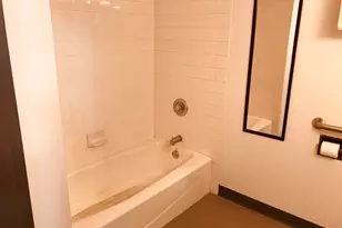 1322 Oakton St, Evanston, IL 60202 - Photo 11