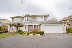 1900 Landwehr Rd, Northbrook, IL 60062 - Photo 1
