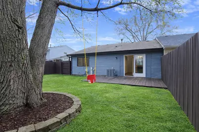 386 Campus Drive, Elgin, IL 60120 - Photo 25