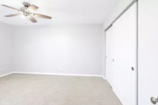 386 Campus Dr, Elgin, IL 60120 - Photo 19