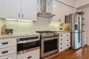 4745 N Malden St, Chicago, IL 60640 - Photo 11