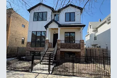 4242 N Sacramento Avenue, Chicago, IL 60618 - Photo 1