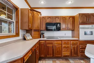 2804 Wedgewood Dr, Champaign, IL 61822 - Photo 21