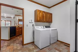 2804 Wedgewood Dr, Champaign, IL 61822 - Photo 29