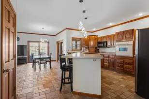 2804 Wedgewood Dr, Champaign, IL 61822 - Photo 23