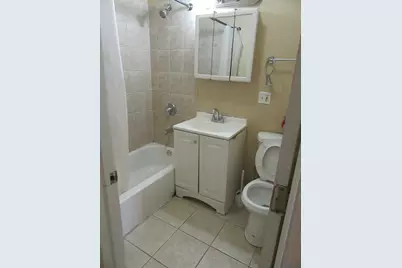 2251 W Rosemont Avenue #1, Chicago, IL 60659 - Photo 15