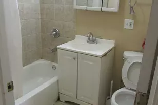 2251 W Rosemont Ave, Chicago, IL 60659 - Photo 15