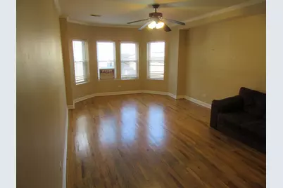 2251 W Rosemont Avenue #1, Chicago, IL 60659 - Photo 3