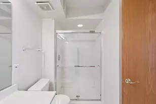 7450 N Waukegan Rd, Niles, IL 60714 - Photo 19