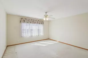 7450 N Waukegan Rd, Niles, IL 60714 - Photo 17