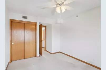 7450 N Waukegan Road #505, Niles, IL 60714 - Photo 15
