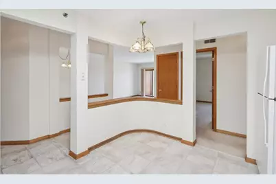 7450 N Waukegan Road #505, Niles, IL 60714 - Photo 11