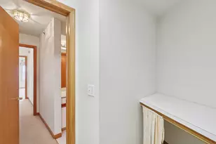 7450 N Waukegan Rd, Niles, IL 60714 - Photo 25